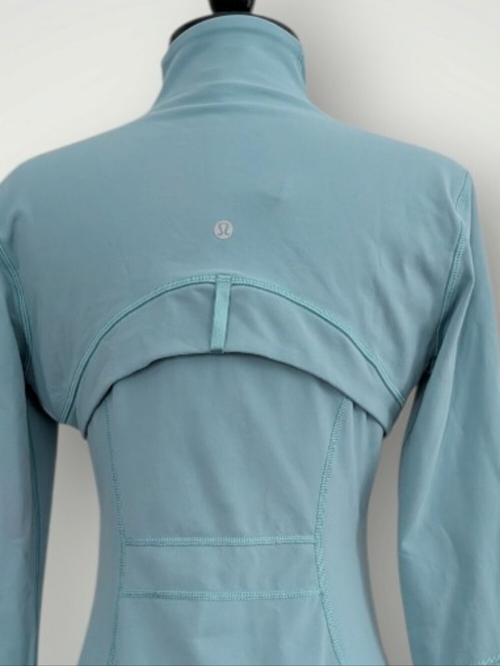 Lululemon Define Women's Jacket - Picture 6 of 12